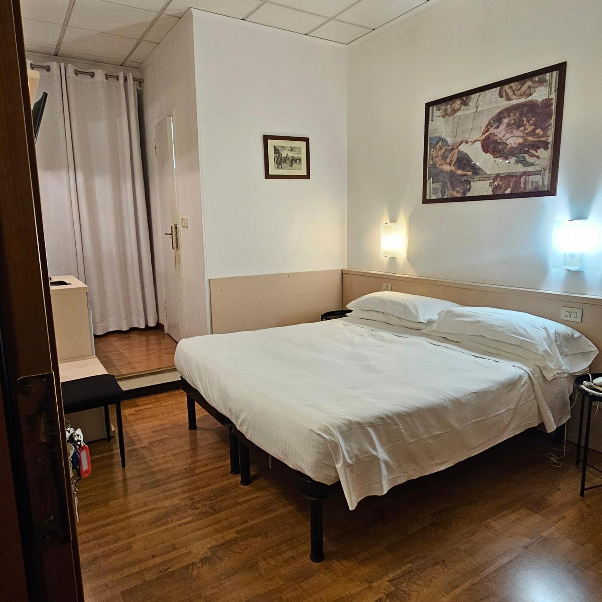 Hotel Julia Roma Exterior foto